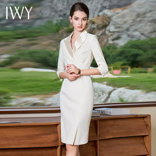 IWY/气质香槟色西装领连衣裙女修身上镜主持礼服裙美容院Q966 商品图0