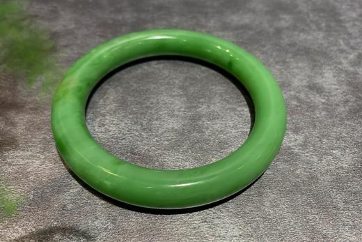 【御珠宫坊】碧玉手镯55.5mm 商品图2