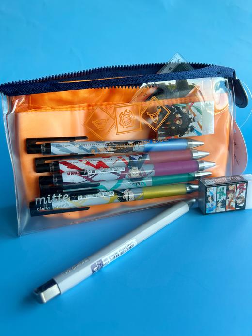 日本SUN-STAR太阳星咒术回战限定大容量笔袋 商品图1