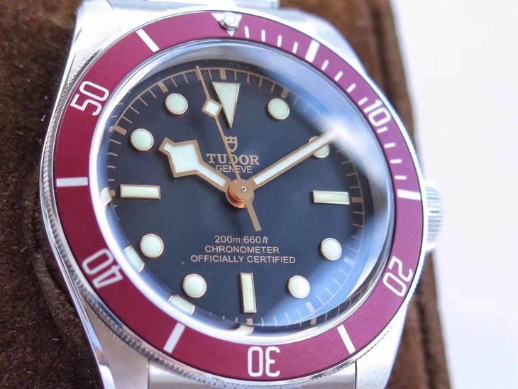 ZF厂帝舵小红花79220R腕表首发详解