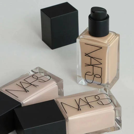 NARS纳斯超方瓶流光美肌粉底液 养肤持妆不卡粉不暗沉 商品图9