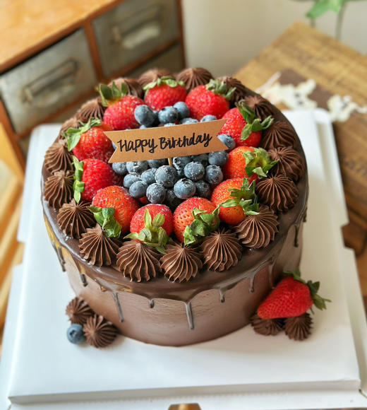 巧克力遇上草莓，法芙娜蛋糕体搭配牛奶巧克力奶油夹心，满口都是幸福和满足 商品图9