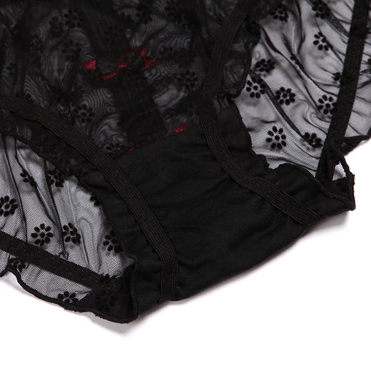 都市丽人时尚系列纯色蕾丝网布三角女士内裤新年本命年红品低腰三角裤LK33S1 商品图6