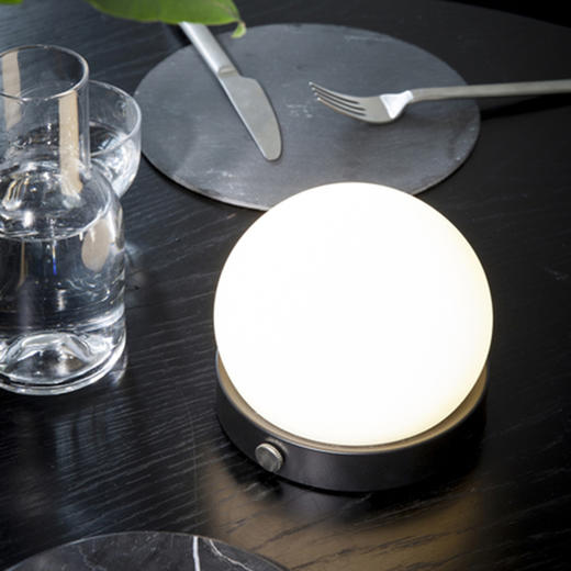 menu  Carrie Lamp 手提灯 商品图1