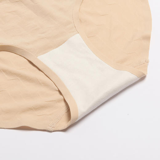 都市丽人基础系列无缝零感无痕平角女士内裤新年本命年红品中腰平角裤LK35H6 商品图7