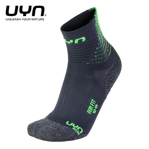 UYN城市跑短袜男女训练吸汗速干透气减震专业户外防滑低帮运动袜 商品图0