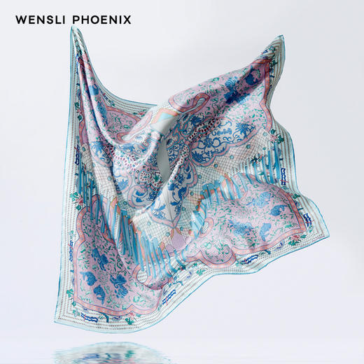 凤凰之家“昭霞序”88厘米双面印花真丝大方巾 商品图3