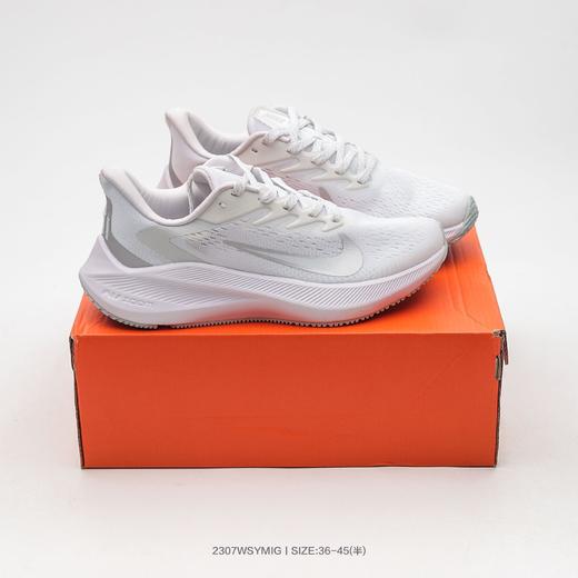 耐克NIKE Zoom WINFLO 7 登月7 男女跑步鞋 商品图1