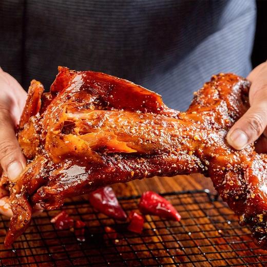 700g左右只成都香辣手撕兔【云仓6C/7F】【微波开袋上菜】 商品图1