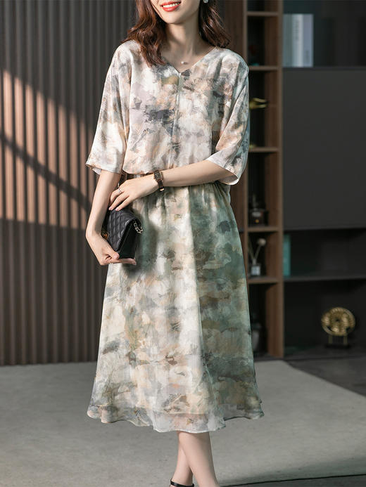 YX【现货7天】两件套 真丝连衣裙装  新款桑蚕丝气质仙女茶歇裙子 商品图2