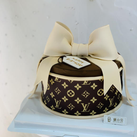 LV翻糖蝴蝶结—轻奢风生日蛋糕 商品图0