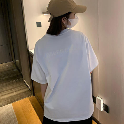 巴黎世家 后背烫钻T恤 商品图0