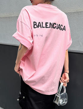 巴黎世家 前后模糊logo短袖