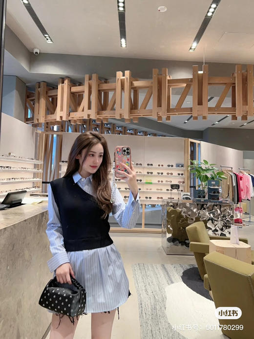 Aw大王丝绸饭盒包 商品图8