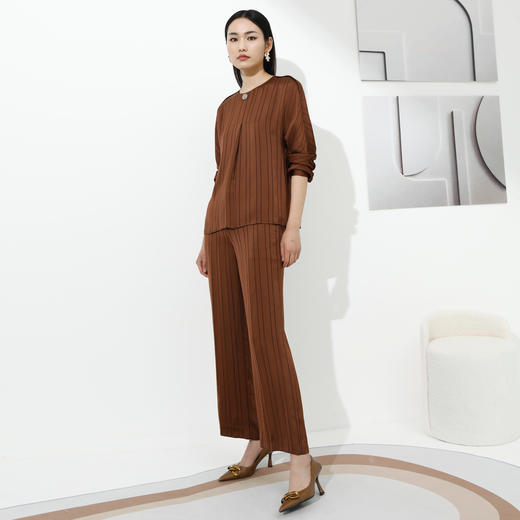 卡莉朵拉上衣C26C7111 商品图1