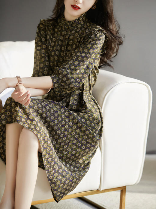 YX【现货7天】重磅真丝连衣裙女2024春季新款韩版小众设计感桑蚕丝长裙子 商品图0