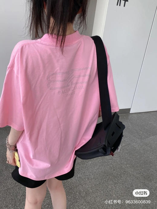 巴黎世家 后背烫钻T恤 商品图0