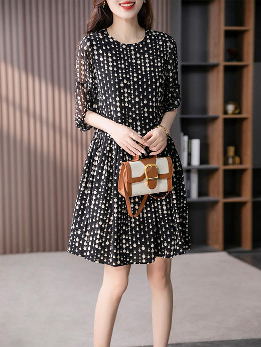 YX【定制15天】法式灯笼袖真丝连衣裙女夏2024新款时尚印花桑蚕丝a字小黑裙 商品图2