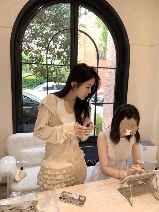 Read Nameless /凉皮外套奶茶色 商品图2