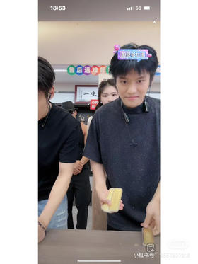 巴黎世家 星空满钻T