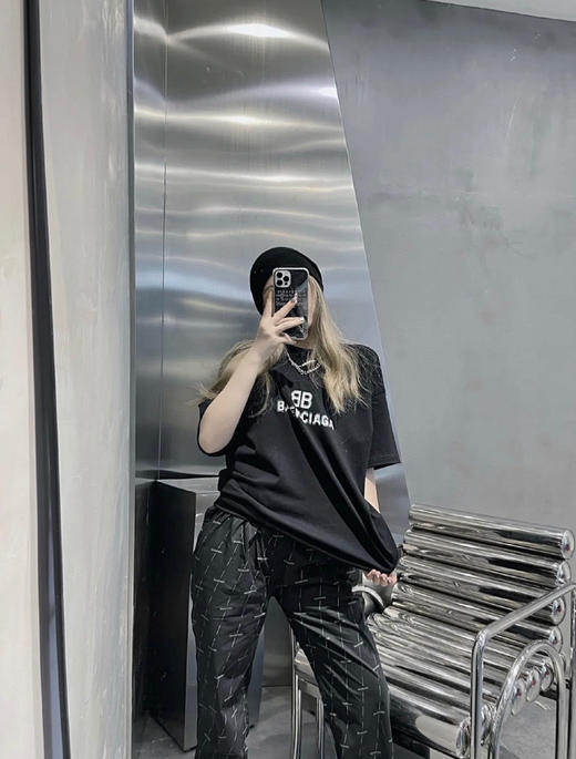 巴黎世家 模糊字母T 商品图5