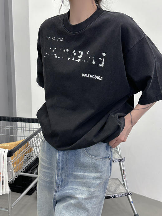 巴黎世家 前后模糊logo短袖 商品图2