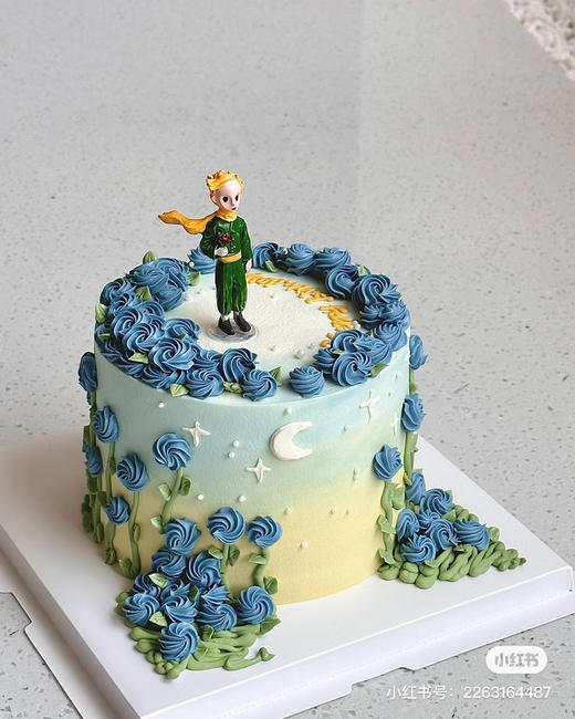 小王子玫瑰蛋糕，温馨提示：彩色奶油虽为植物色素安心食用，但存在染色可能，请大家不要随意涂抹。提前24小时下单 商品图0