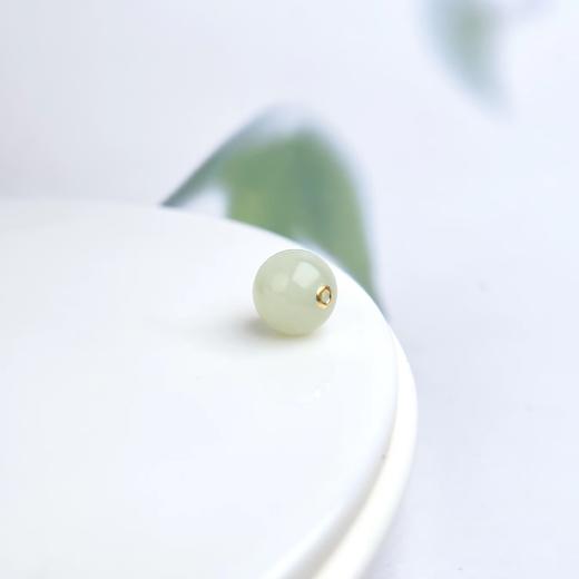 18K和田玉吊坠-晴水圆珠 商品图0