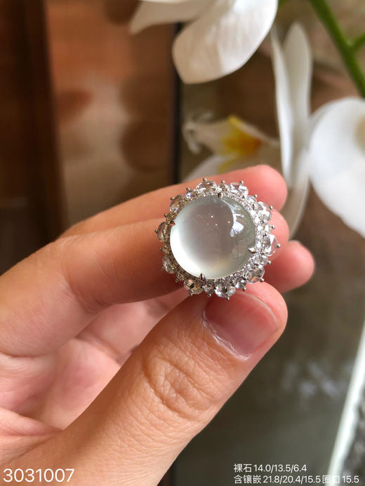 3031007，蛋面戒指。具体价格微信咨询 商品图0