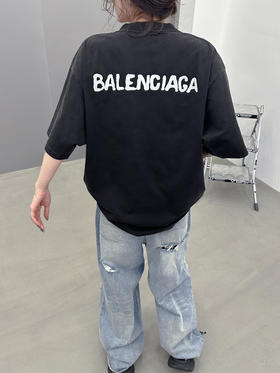 巴黎世家 前后模糊logo短袖