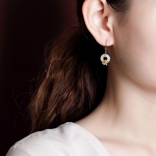 S925纯银镀金和田玉吉祥平安扣，兰花耳坠文艺时尚女耳饰CW-EG01765 商品图3