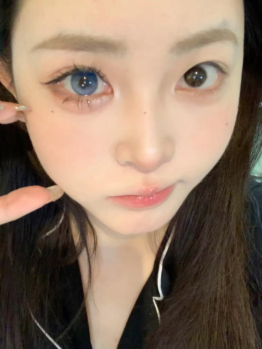 【年抛】蓝色烟火 LeensColor   |  大直径14.5 着色13.8 | 【同品牌多副美瞳更划算，选款色板在详情页内】蓝色美瞳不会对眼 商品图2