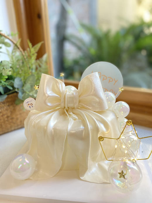 翻糖蝴蝶结奶油蛋糕 下单前请仔细阅读商品详情 商品图0