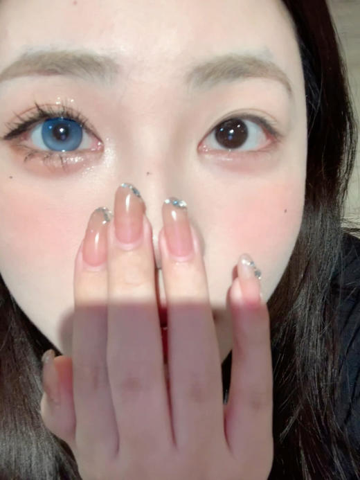 【年抛】蓝色烟火 LeensColor   |  大直径14.5 着色13.8 | 【同品牌多副美瞳更划算，选款色板在详情页内】蓝色美瞳不会对眼 商品图1