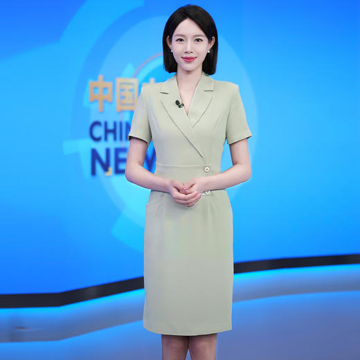 IWY/绿色播音艺考服装女显瘦职业装气质端庄主持人西装连Q0310 商品图4