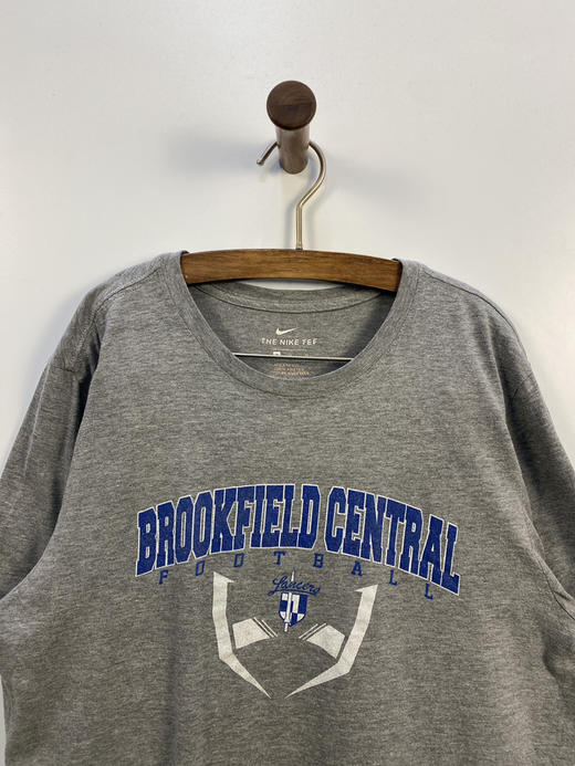 NIKE 耐克 威斯康星 布鲁克菲尔德高中 短袖T恤 _SST(M) 商品图0