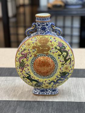 青花加彩描金龙凤抱月瓶
