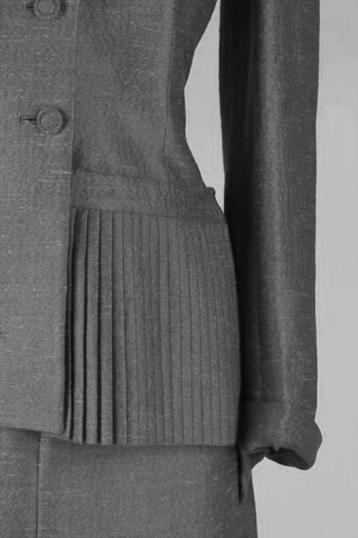 【投稿】喵娘精工@M73《时代优雅》灰色复古套装裙 商品图4