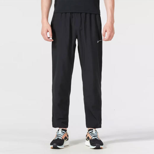 FB7491-010 商品图1