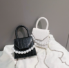 【服饰鞋包】时尚珍珠手提斜挎链条mini小包包 商品缩略图1