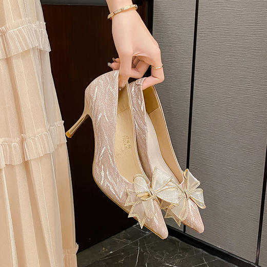 ZHR尖头蝴蝶结高跟鞋女2023新款婚鞋法式气质单鞋百搭水钻新娘鞋 商品图4