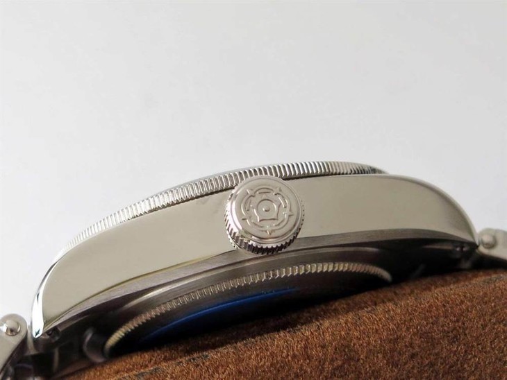 ZF厂帝舵碧湾系列M79830RB-0001红蓝圈腕表首发