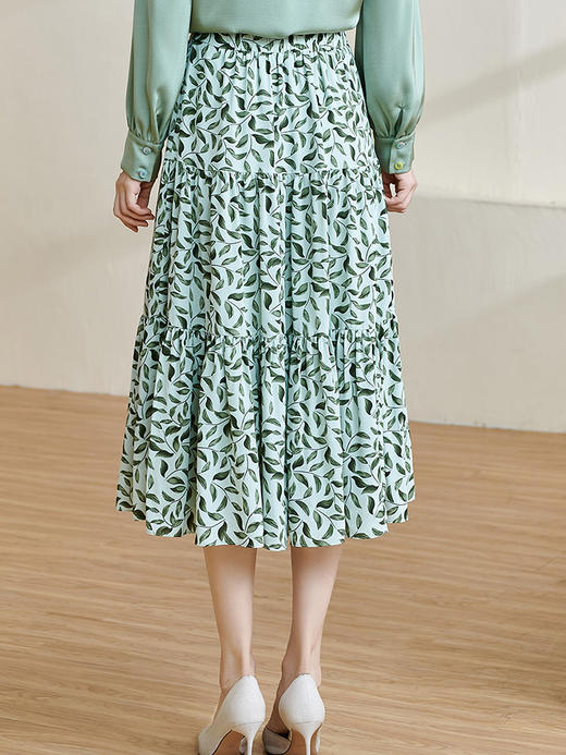 剩S 米思阳2026秋季新款优雅减龄碎花雪纺半身裙松紧腰显瘦大摆裙2202 商品图2