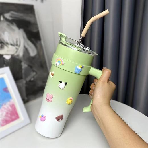 【爆款明星同款巨无霸304不锈钢保温杯】冰霸杯大容量手柄保冷汽车杯，柄设计，握感舒适。冰霸杯技术，长时间冷饮不融化。保冷、保温完美体验，让你随时享受美食美饮，一路畅行无阻！sh 商品图7