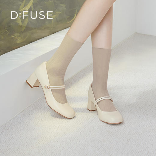 【甜梦少女】Dfuse迪芙斯2023秋季新款法式方头珍珠饰扣玛丽珍单鞋DF33111274 商品图9