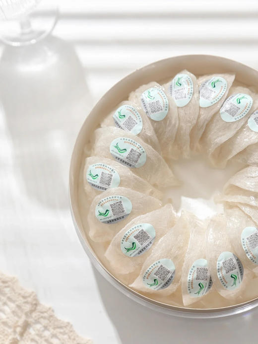 马来西亚🇲🇾溯源盏，正规溯源码毛燕进口挑毛，正规监管，纯手工挑毛，新鲜自然。 商品图3