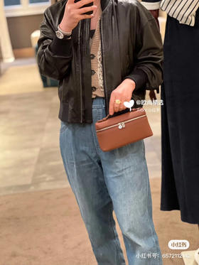 定制的LP(新颜色)
𝐋𝐨𝐫𝐨 𝐏𝐢𝐚𝐧𝐚 〰️