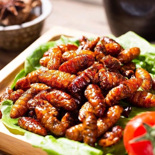 【买5袋送5袋】香酥蚕蛹山东特产即食香辣五香蚕蛹新鲜蚕蛹下酒菜 商品图0