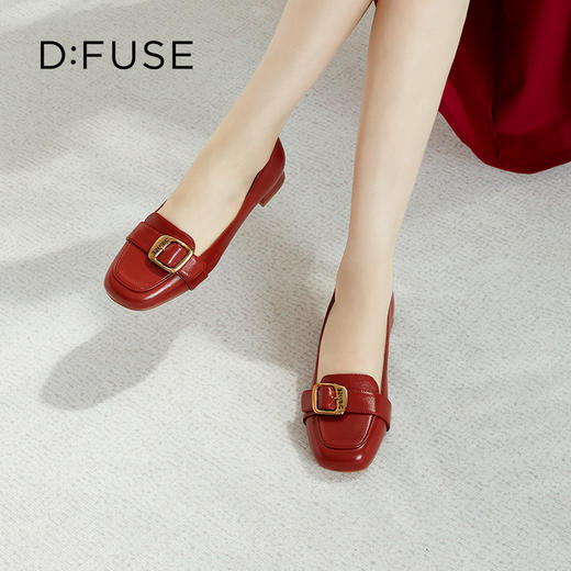 DFuse迪芙斯秋款复古圆头粗跟乐福鞋女低跟饰扣通勤浅口鞋DF33111124 商品图9