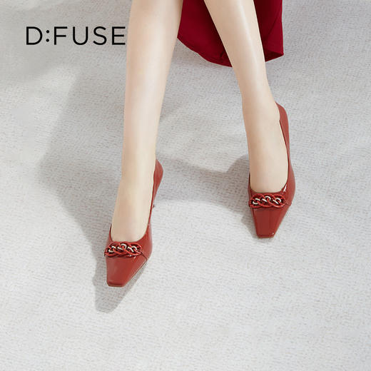DFuse迪芙斯秋款浅口高跟细跟法式方头单鞋女纯色漆面牛皮DF33111125 商品图9